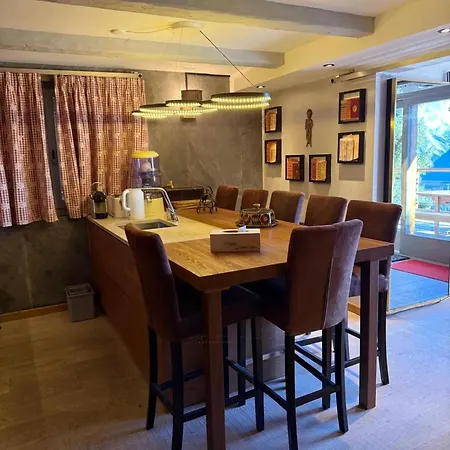 Apartamento Spacious 3-bedroom In *