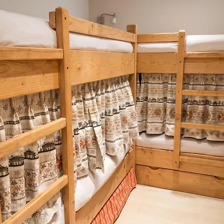 Spacious 3-bedroom In Apartamento